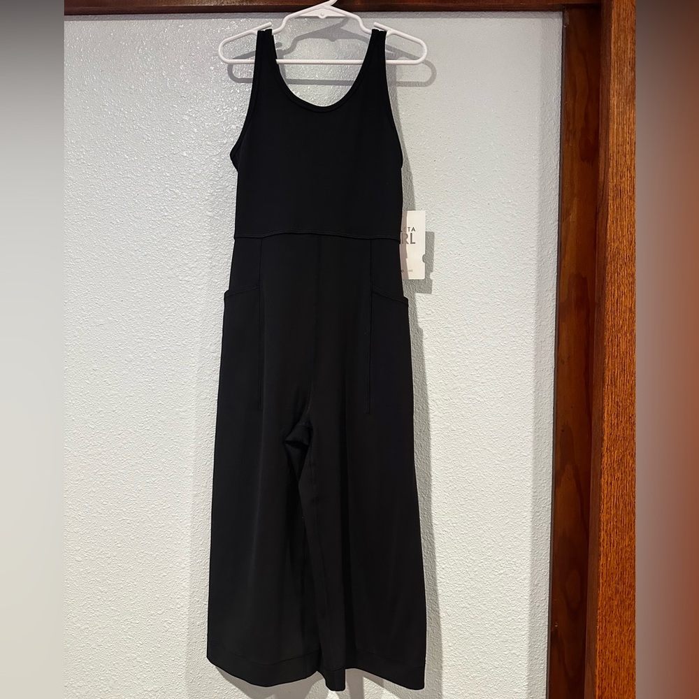 Athleta Black Sleeveless Romper with Scoop Neck